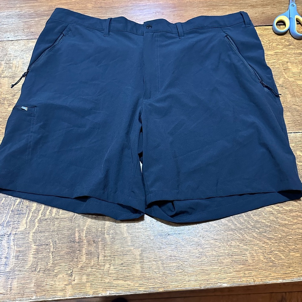 Columbia men’s sz 42 lightweight outdoor shorts hiking golf‎ black